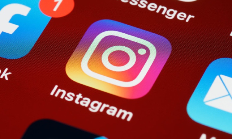 Cara meningkatkan follower instagram, Sumber: newsweek.com
