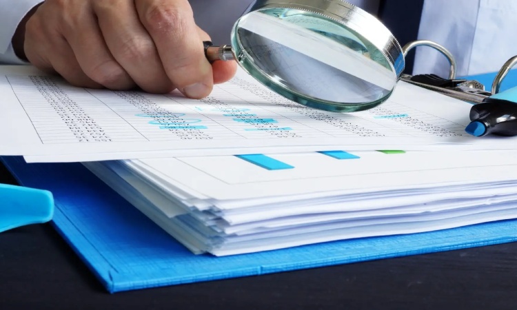 Melakukan audit keuangan internal, Sumber: marketeers.com