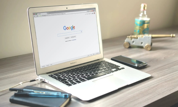 Cara mengelola website bisnis, Sumber: toffeedev.com