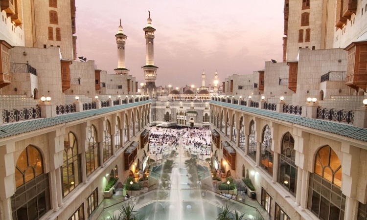 Budaya masyarakat Mekkah, Sumber: galaxy.tf