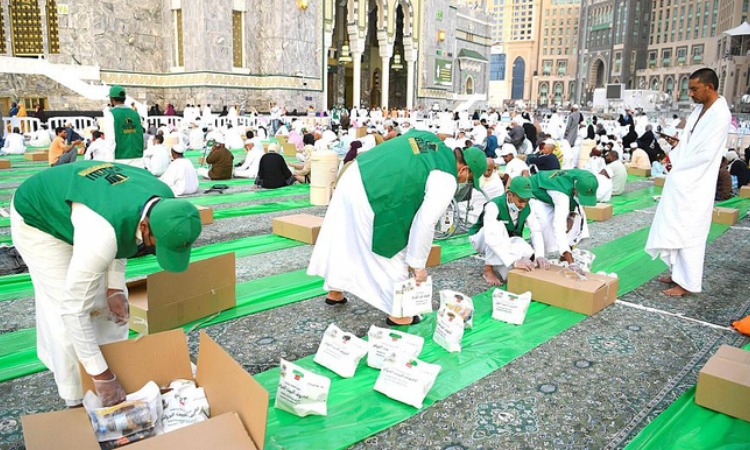 Aturan iftar, Sumber: arabnews.com