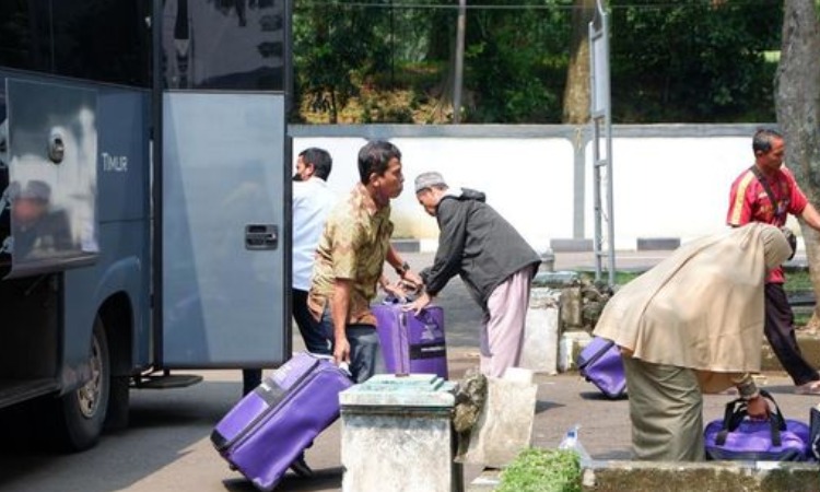 Masalah umroh, Sumber: cnnindonesia.com