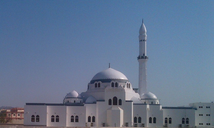 Sejarah pembangunan Masjid Al Jumu'ah, Sumber: wikipedia.com