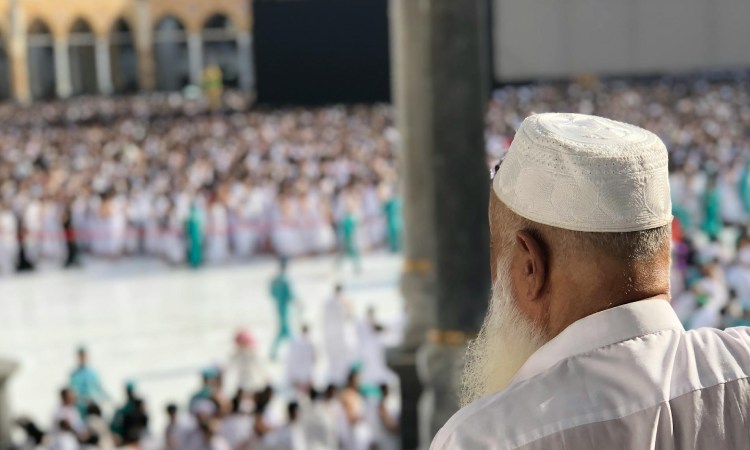 Jamaah lansia, Sumber: pexels.com